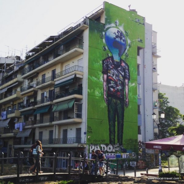 Street art on Agiou Georgiou sq., Thessaloniki