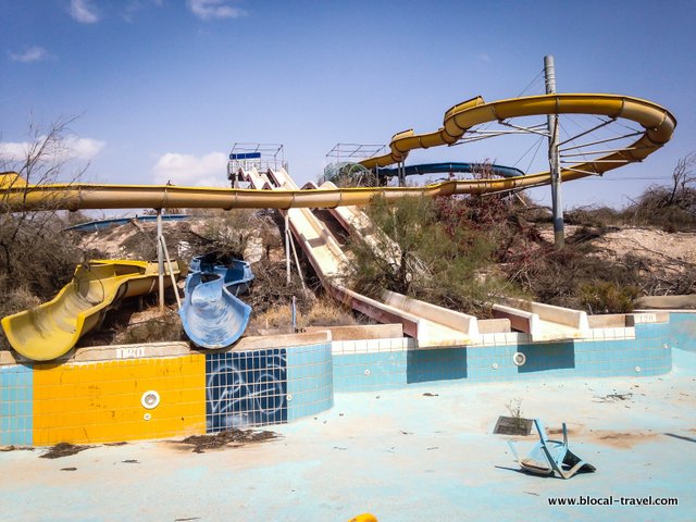 abandoned water park Atraktzia urbex israel