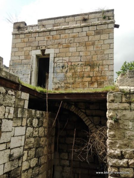 lifta ghost town abandoned places in israel 