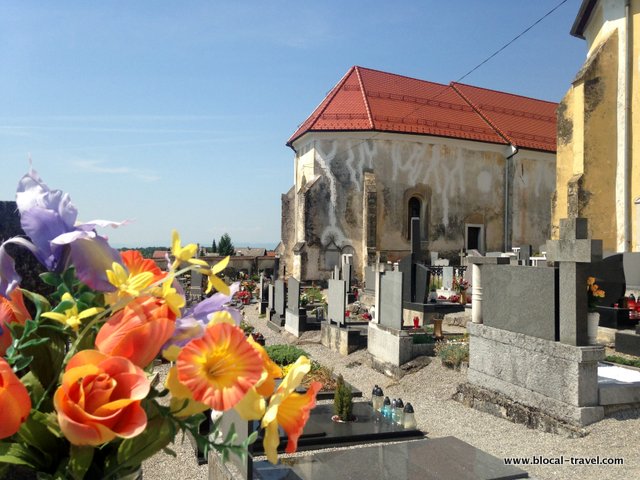tri fare cemetery slovenia 