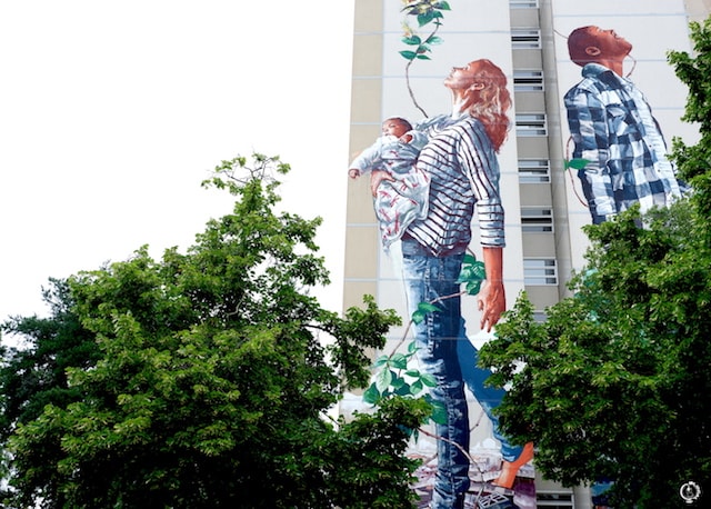 Fintan Magee street art in Berlin