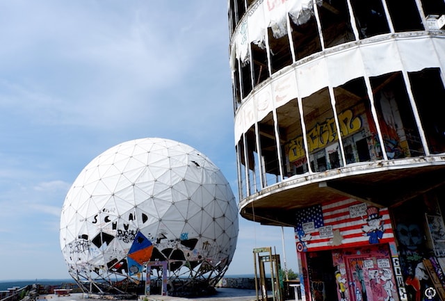 Teufelsberg abandoned place graffiti in Berlin