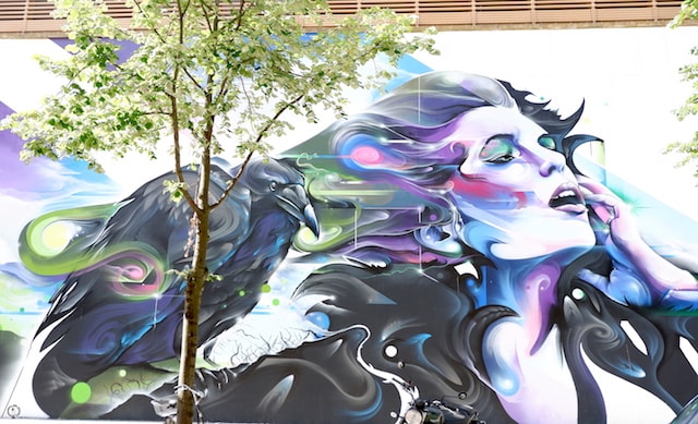 mr cenz mural in berlin street art