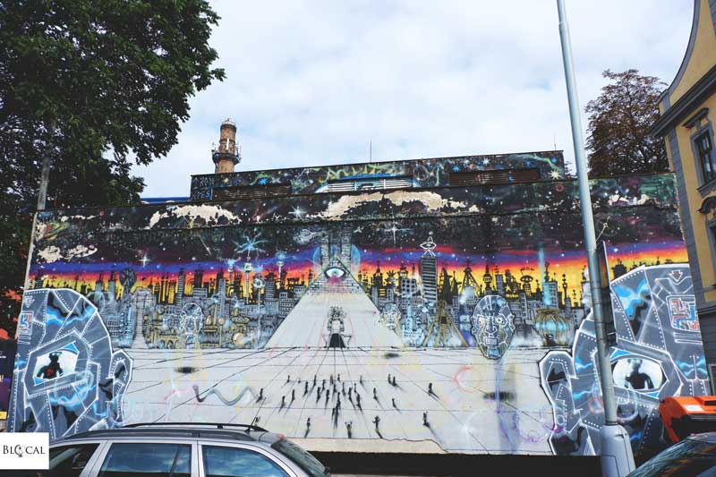 street art in Prague Smíchov station