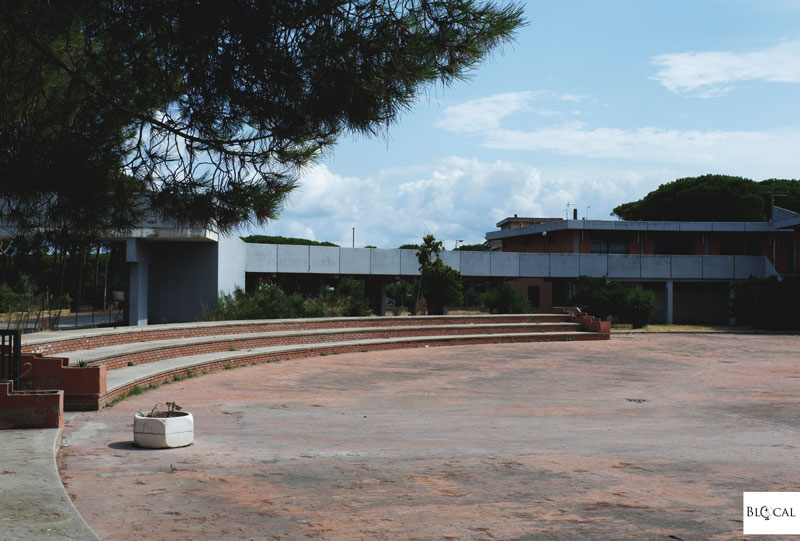 urbex sardinia platamona centro commerciale