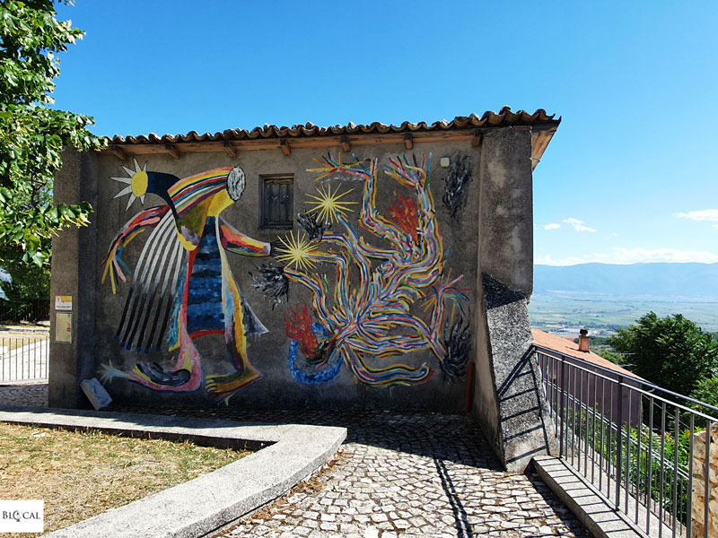 Emajons Sbrama Borgo Universo mural Aielli street art Italy
