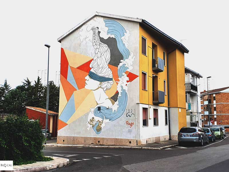 Rouge mural Matera street art