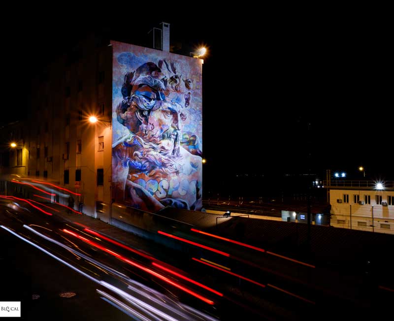 Pichiavo mural Lisbon by night